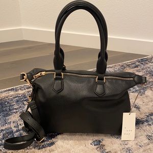 Black shoulder purse
